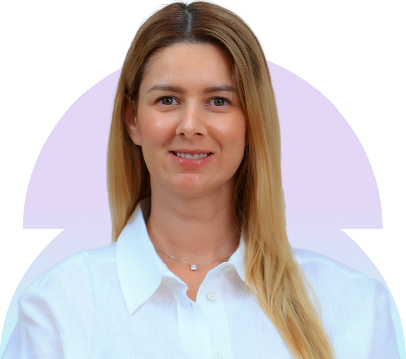 Smiling female incorporation specialist with long blonde hair.